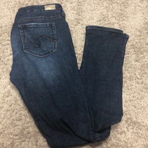 Juniors skinny jeans